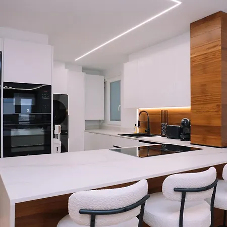 Elegancia Y Diseno En By Apartamento Vigo